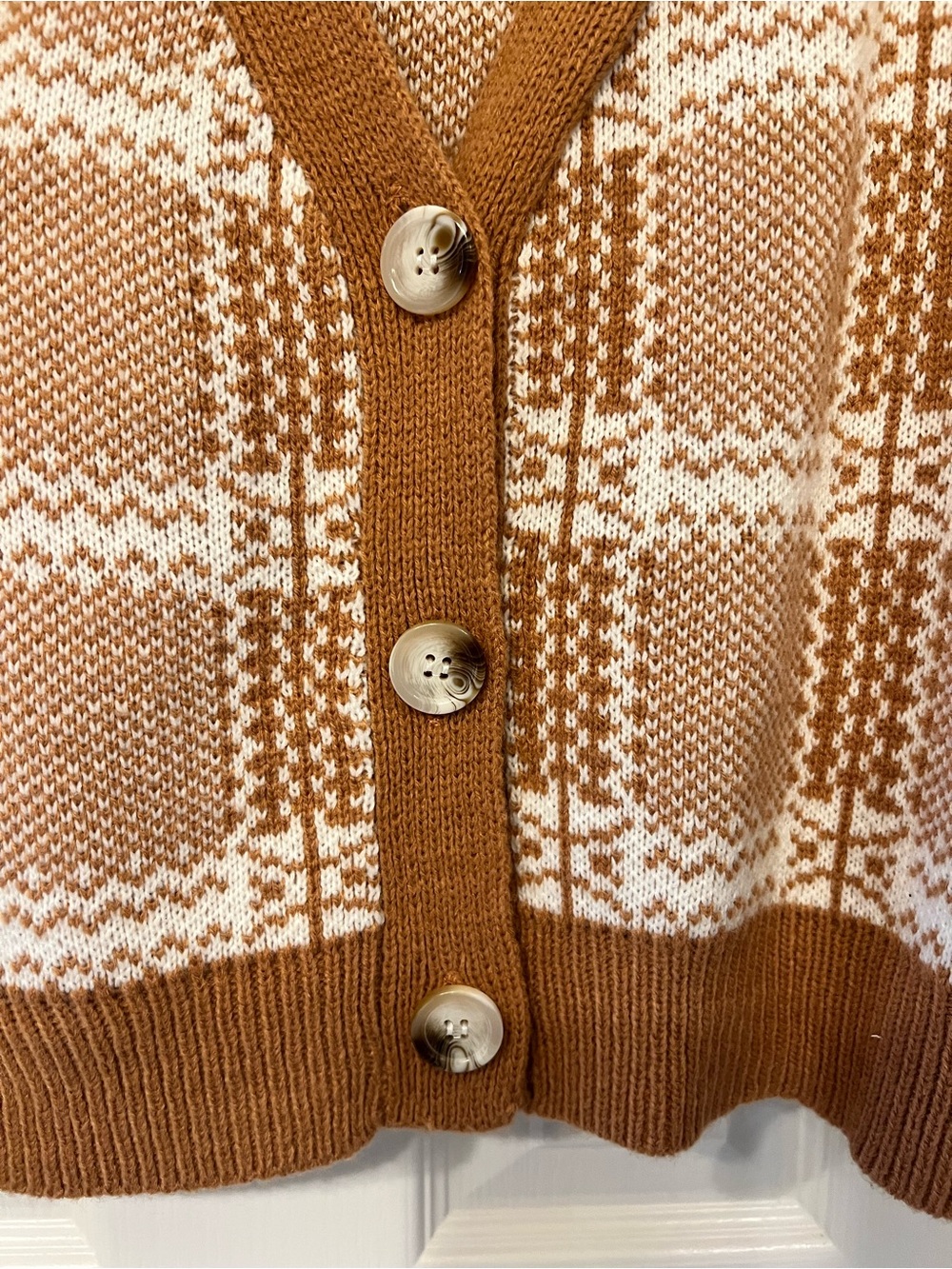 Princess Polly Brown Plaid V-Neck Button Cardigan Sweater, Size S/M - Picture 3 of 5